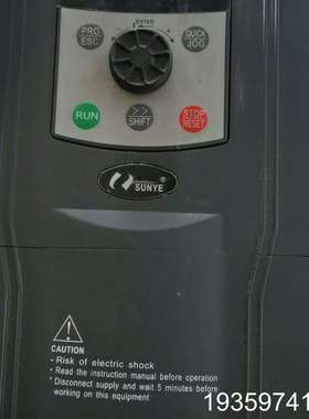 日业变频器型号CM530/B04T7R5G/9ROPB议价