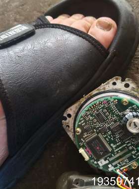 编码器OSA253S，转动顺畅，里面玻璃破损了，议价