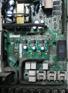 议价：安川变频器A1000驱动板带模块ETP712160，11kw