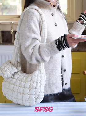 SFSG 云朵包小众百搭大容量手提单肩包原创设计包袋高级气质斜挎