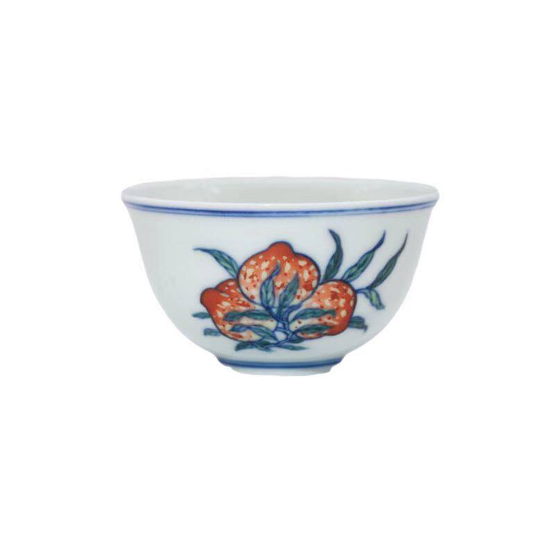 渌水山房 台湾隐樵山房 斗彩寿桃纹青花双线杯 仿古茶道主人杯