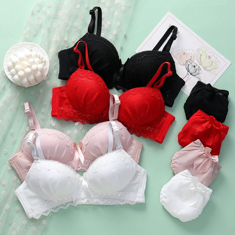 无钢圈性感文胸蕾丝边上托聚拢文胸套装夏季新款美背女士内衣套装