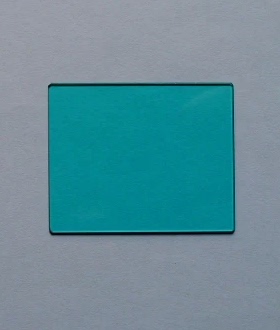 青蓝色滤光片 可见光通过滤光片 QB21 33*46*1mm