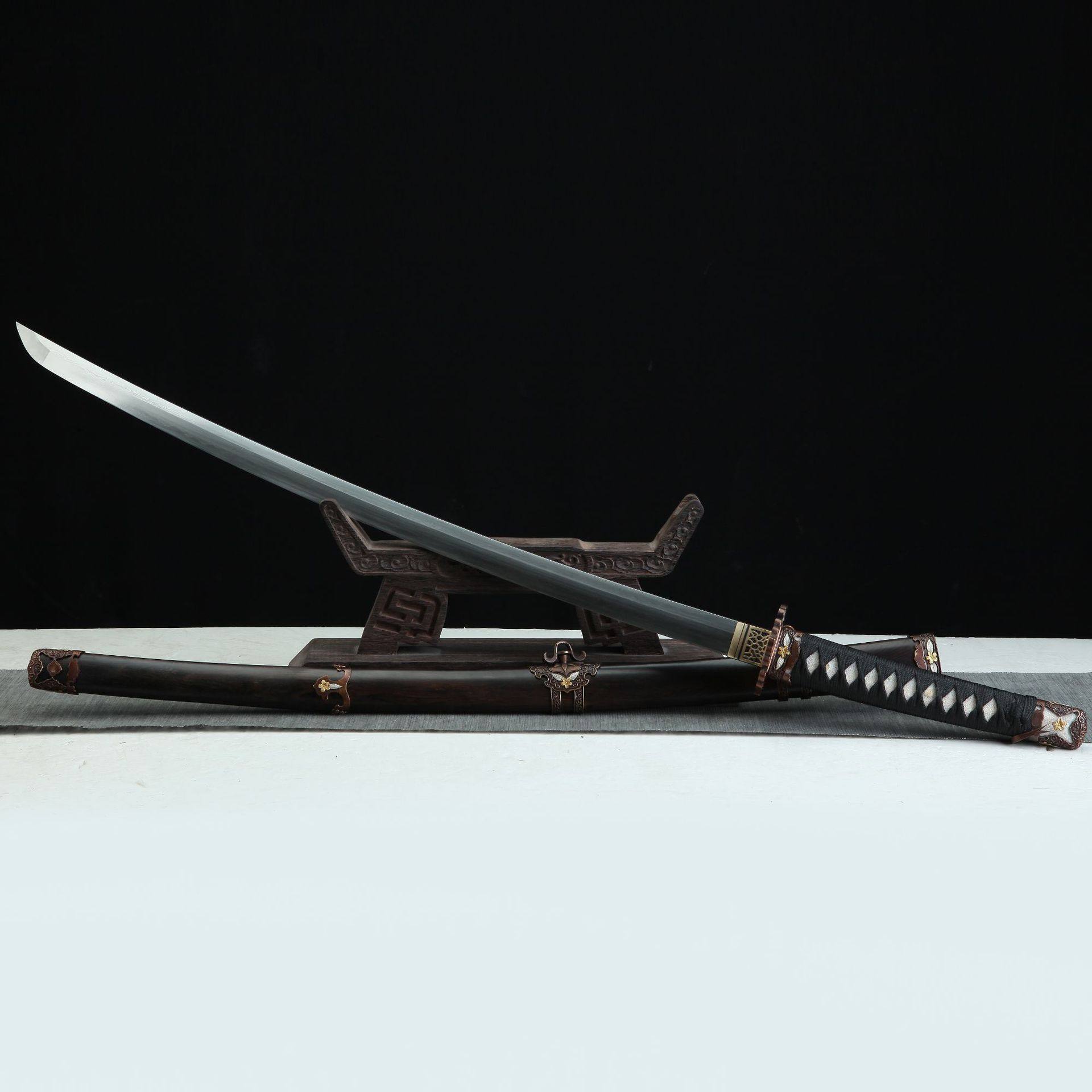 龙泉市刀剑手工锻打樱花太刀防身冷兵器指挥刀一体宝剑收藏未开刃,特色手工艺,剑袋,淘宝优惠券,粉丝福利购,淘宝优惠卷