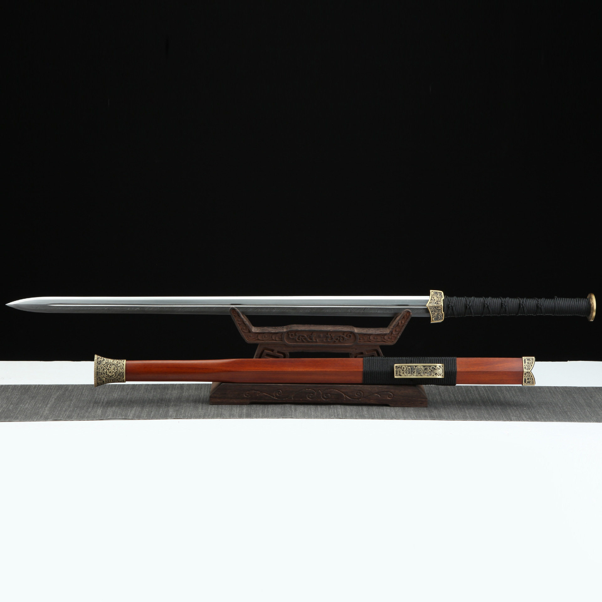 龙泉市刀剑花纹钢一体工艺防身八面羽毛纹汉剑传统春秋宝剑未开刃,特色手工艺,剑袋,淘宝优惠券,粉丝福利购,淘宝优惠卷