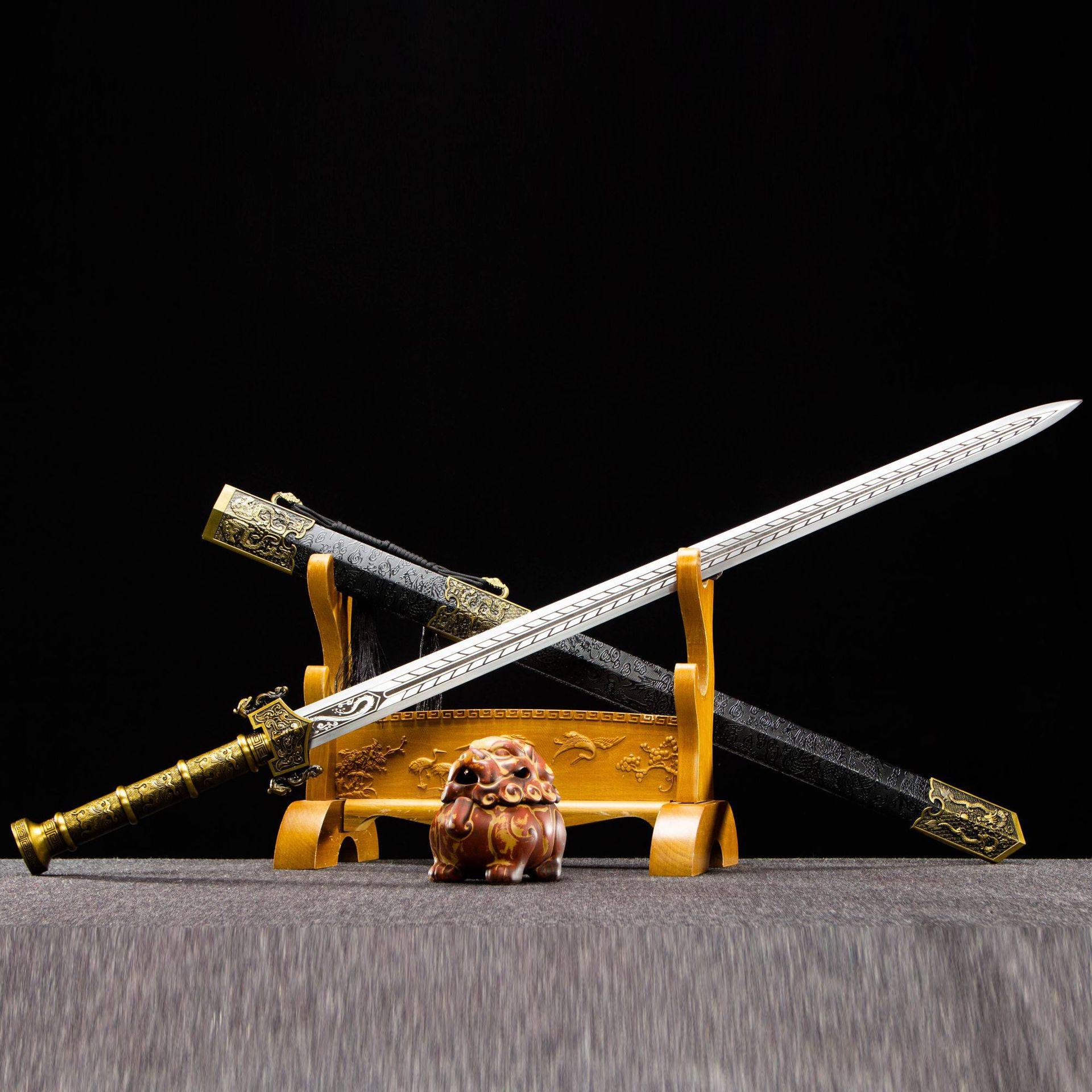 龙泉市刀剑手工锻打高锰钢秦汉剑春秋秦王剑影视冷兵器宝剑未开刃,特色手工艺,剑袋,淘宝优惠券,粉丝福利购,淘宝优惠卷