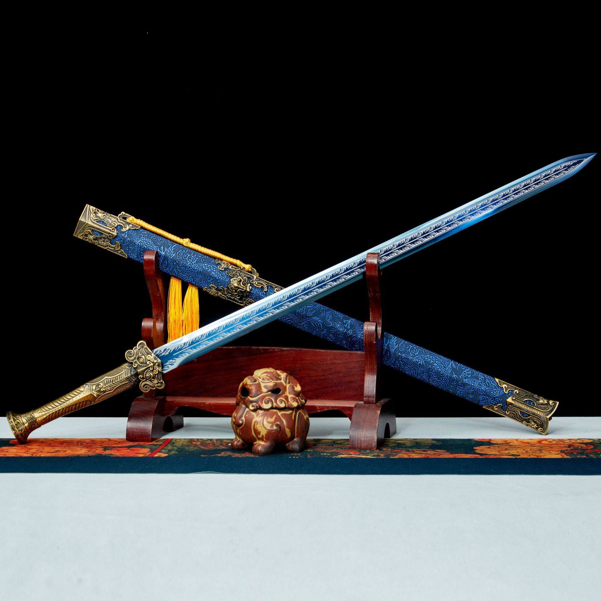 龙泉市刀剑高锰钢烤蓝春秋汉剑一体硬宝剑影视唐清剑冷兵器未开刃,特色手工艺,剑袋,淘宝优惠券,粉丝福利购,淘宝优惠卷