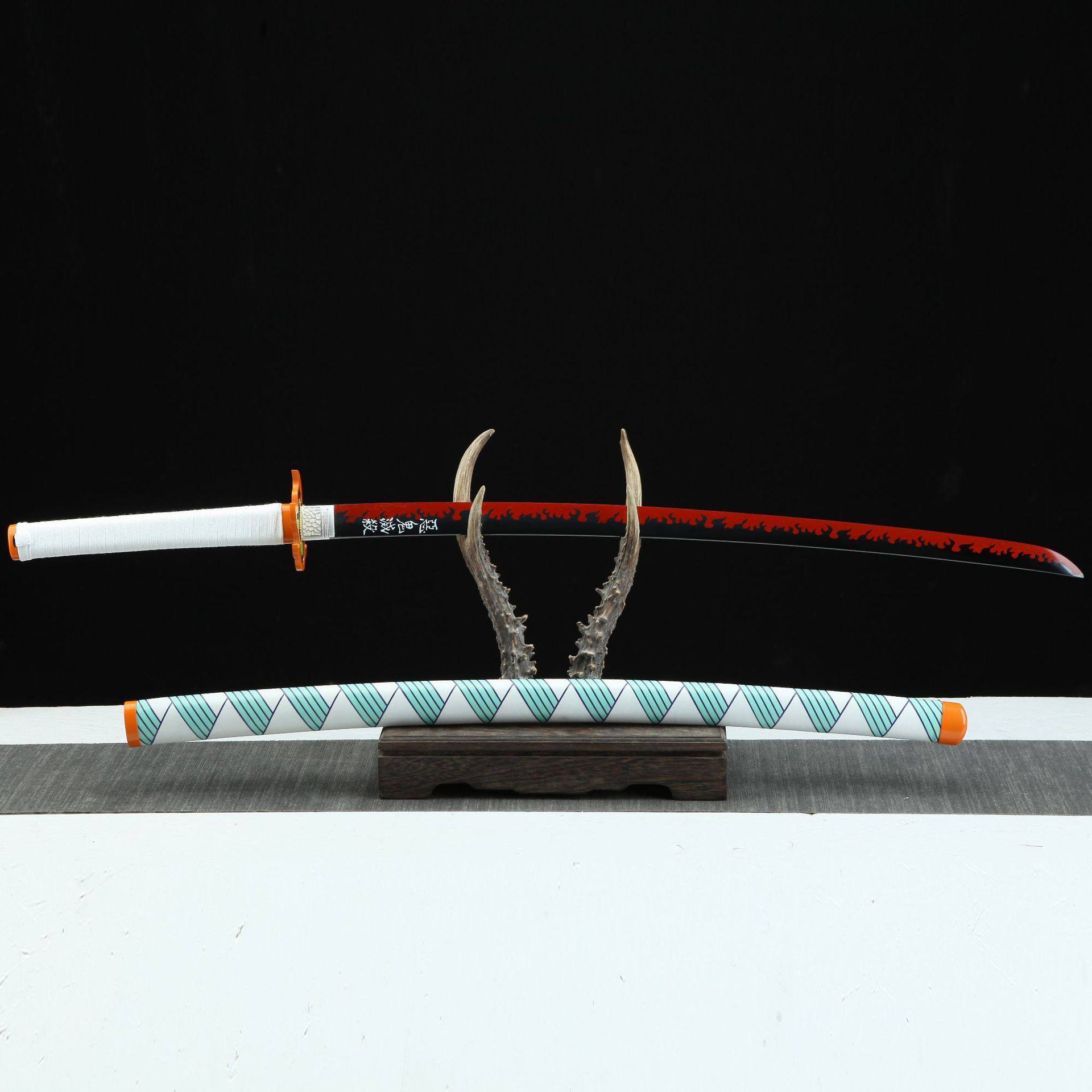 龙泉市刀剑鬼灭之刃动漫日式指挥刀手工锻打碳钢宝剑冷兵器未开刃,特色手工艺,剑袋,淘宝优惠券,粉丝福利购,淘宝优惠卷