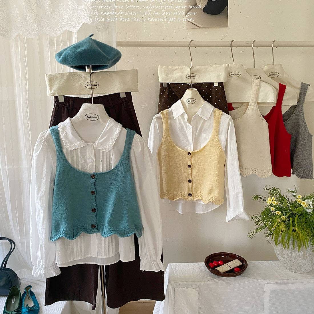 日系花边摆复古单排扣针织吊带背心女秋小众温柔叠穿坎肩马甲上衣