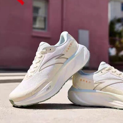 安踏旅步2.5丨PG7缓震女子跑步鞋