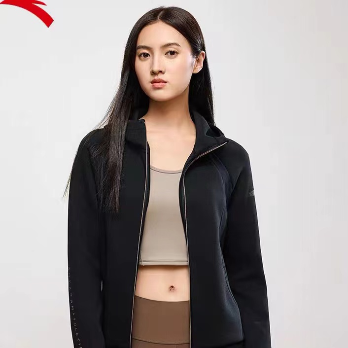 安踏休闲女生连帽卫衣