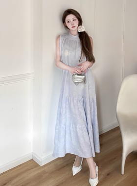 Three Quarters 25SS紫色提花花纹无袖淑女约会连衣裙春季女