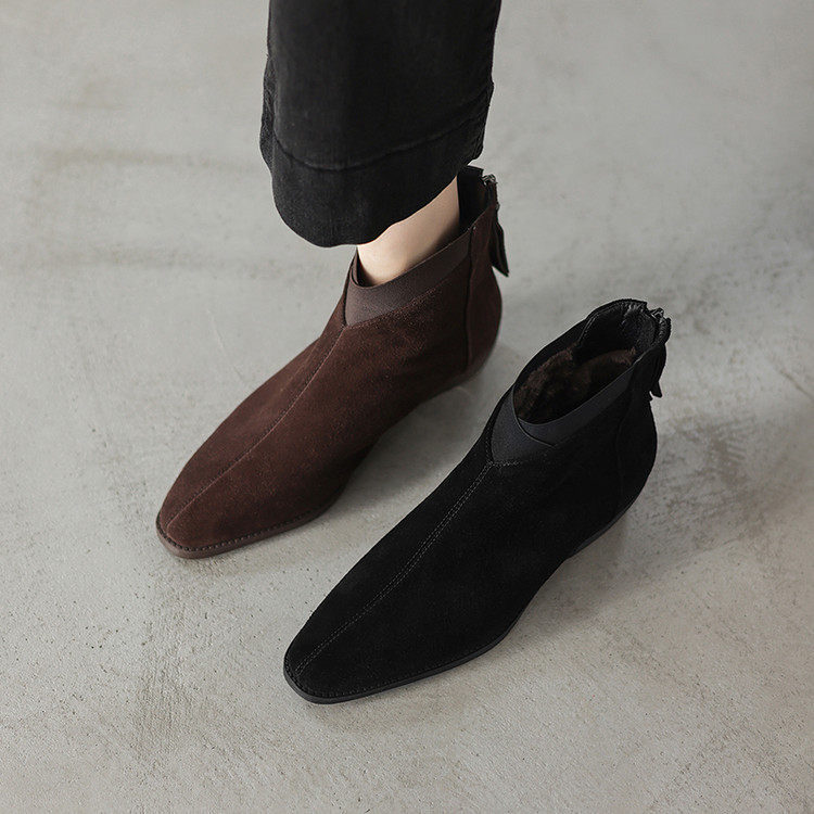 大码34-42码秋冬新款低跟真皮短靴女加绒短筒裸靴软底时尚马丁靴