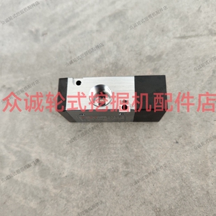 鑫豪轮式挖掘机配件 二位三通气控阀 SY3A310-10 换气阀 原厂配件