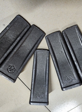 新源B65/B75W/B70轮式挖掘机  PC60斗齿 斗肖标准耐磨型 原厂配件