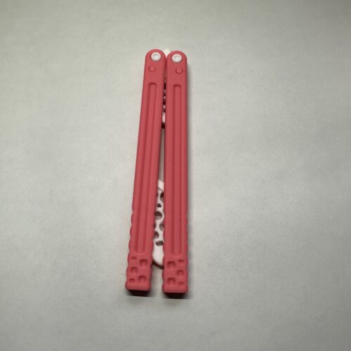 Nabalis奶酪蝴蝶刀 塑料材质 安全手感好 适合把玩、收藏、练习