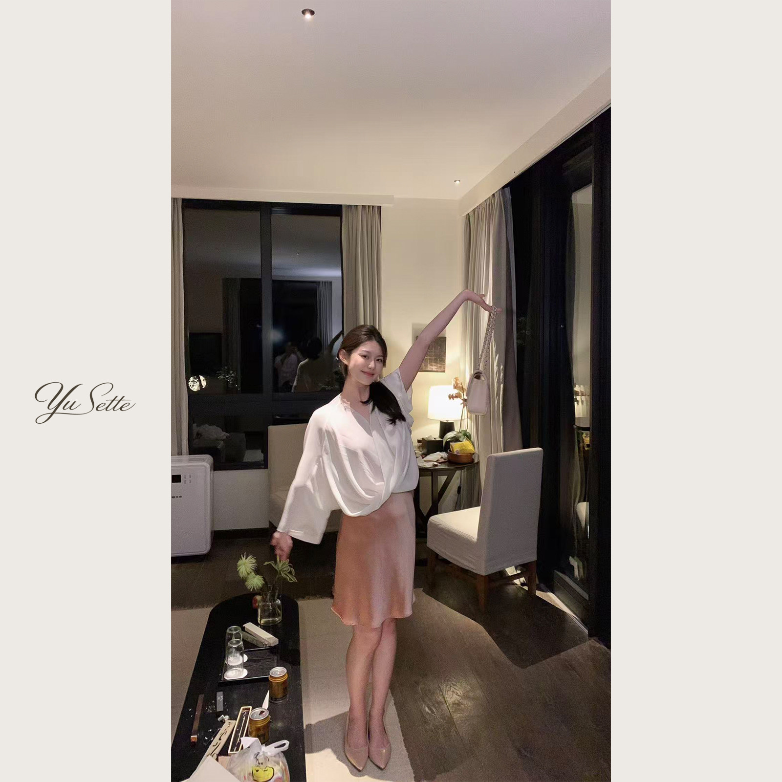 遇儿推荐【大女主 法式纽结上衣】V领垂感衬衫20260090