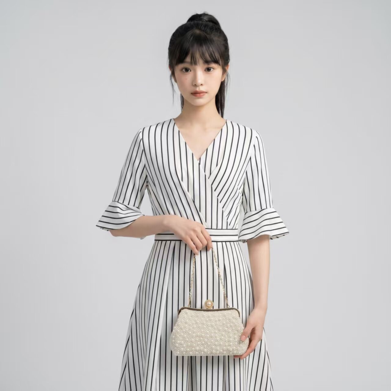 知性优雅风条纹连衣裙女V领收腰显瘦中长款衬衫裙