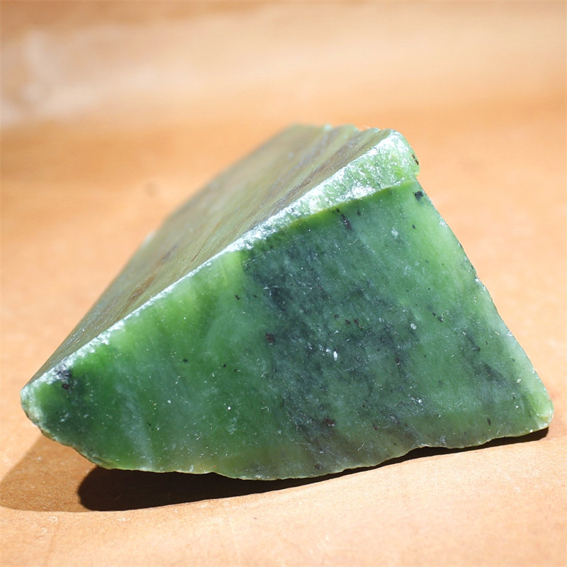 398克新疆玛纳斯碧玉山料原石边角料新手练习毛料雕刻料天然玉石