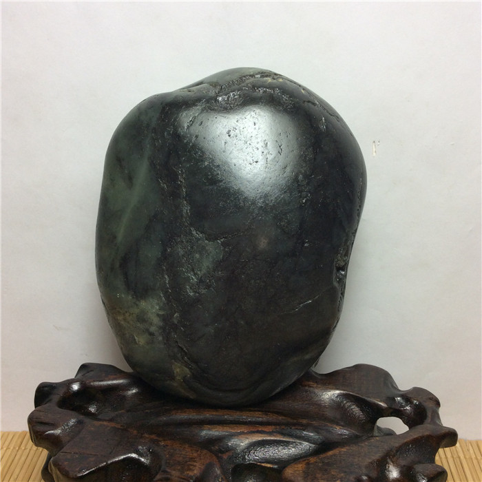 和田玉籽料原石970克面包型青花墨玉新疆天然玉石籽无修真品推荐