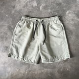 浅灰