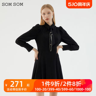 SOMSOM/索玛赫本风小黑裙秋冬季女装收腰显瘦中长款A字长袖连衣裙