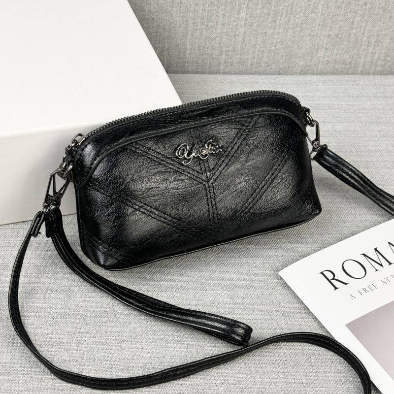 2024广州新款单肩斜挎时尚手拿包婆婆买菜零钱女包中年妈妈手机包,箱包皮具/热销女包/男包,通用款女包,淘宝优惠券,粉丝福利购,淘宝优惠卷