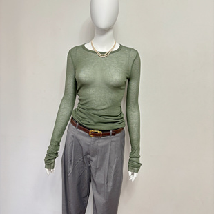 24年早秋新款女装薄款OR修长透透感时髦修身针织打底衫卡其绿