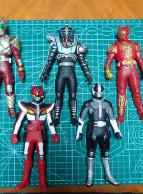 万代可动软胶假面骑士电王 KIVA透明红色限定版blade剑kabuto甲斗