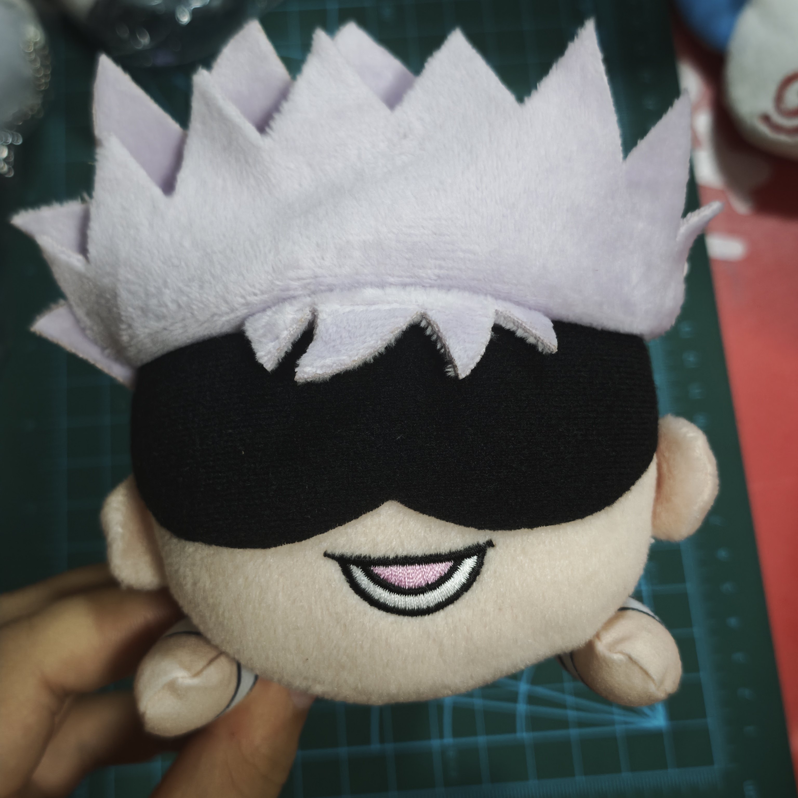 sega世嘉咒术回战油漆赏趴趴努努毛绒玩偶娃娃挂件背包链五条悟