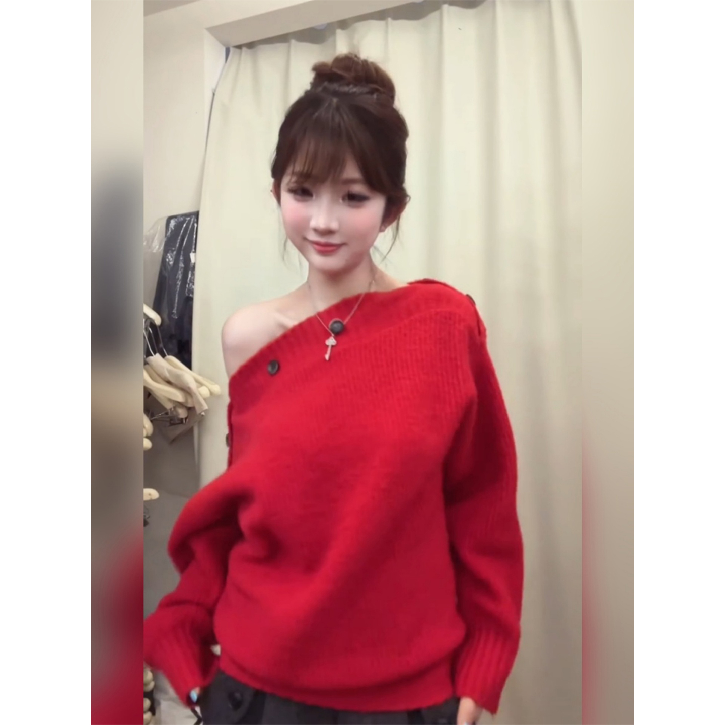 韩版时尚慵懒气质露肩上衣圣诞红色斜肩针织衫毛衣女秋冬穿搭加厚