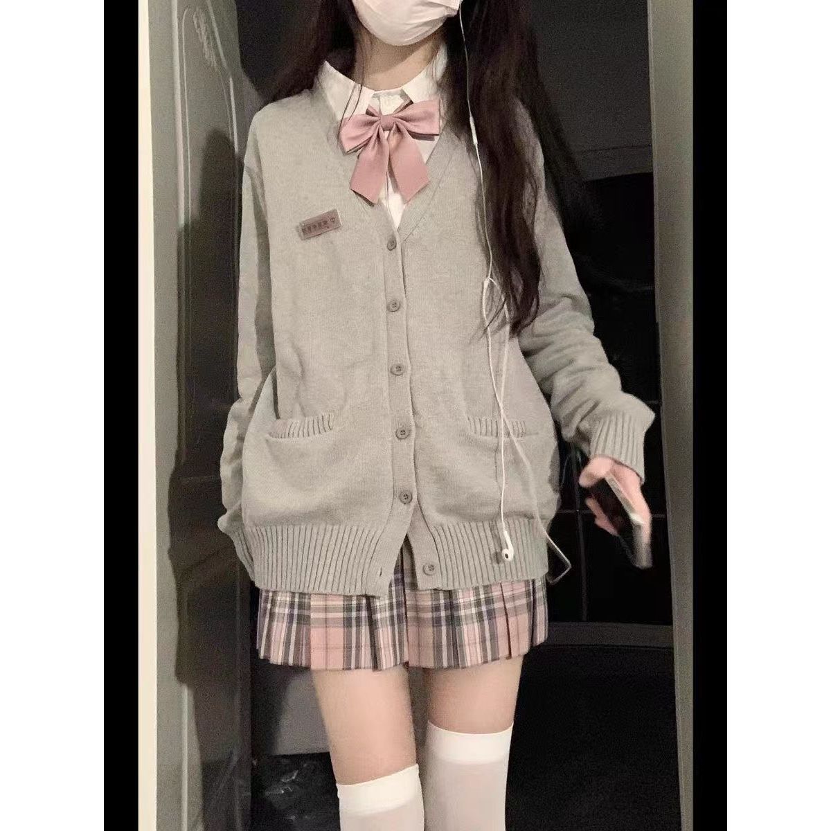 学院风浅灰针织开衫厚外套上衣女