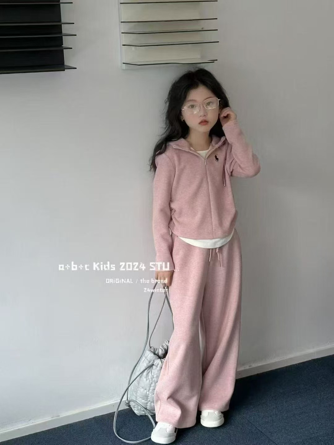 韩国女童洋气连帽卫衣套装时髦2025春秋装女孩阔腿裤两件套学生装