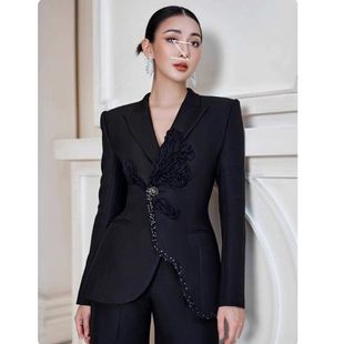 2025秋冬新款钉花高级感设计师款长袖西服外套阔腿裤两件套装女