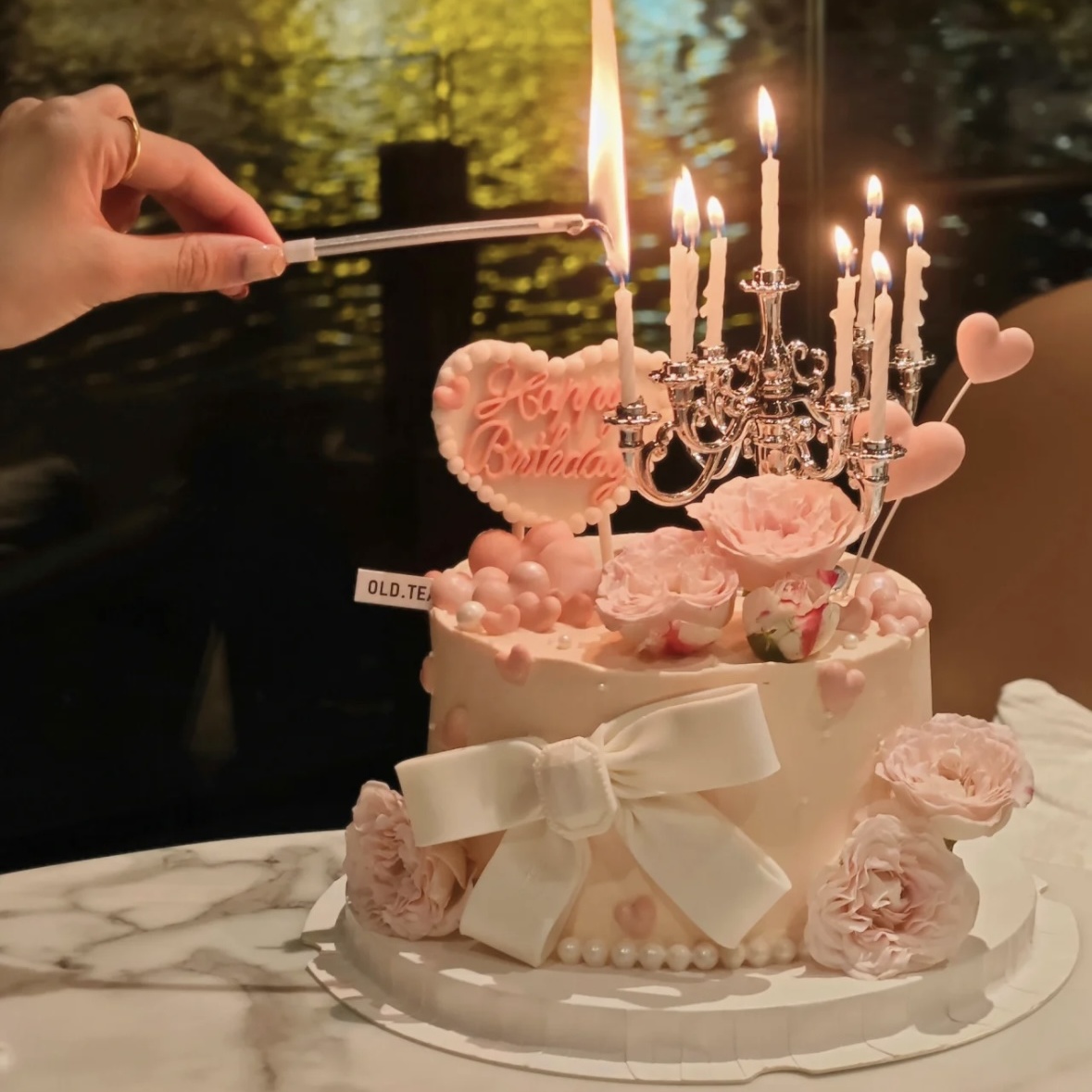 网红复古烛台女神生日蛋糕装饰摆件爱心珍珠生日快乐玫瑰花插件
