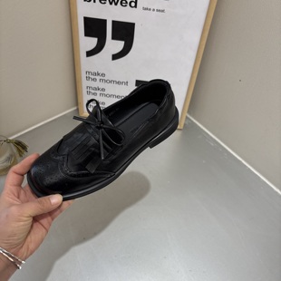 2026春季 气质女鞋 新款 街拍百搭英伦风方头小皮鞋 乐福鞋 米新款