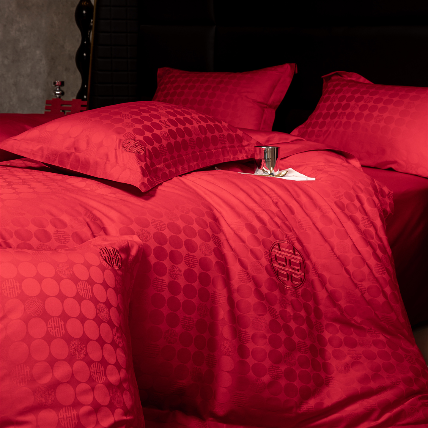 高档提花婚庆四件套大红色真丝结婚床单笠新婚房嫁礼喜被床上用品