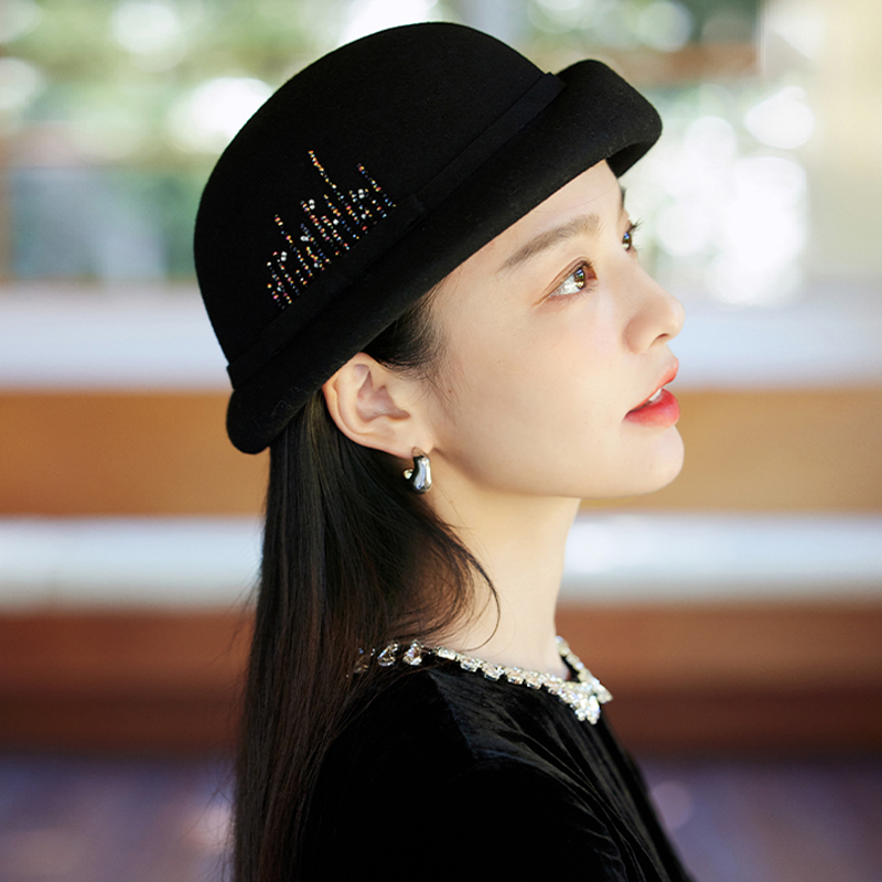 蓝诗梦戴羊毛贝雷帽子女士2024新款秋季冬天冷渔夫帽礼帽时尚潮流