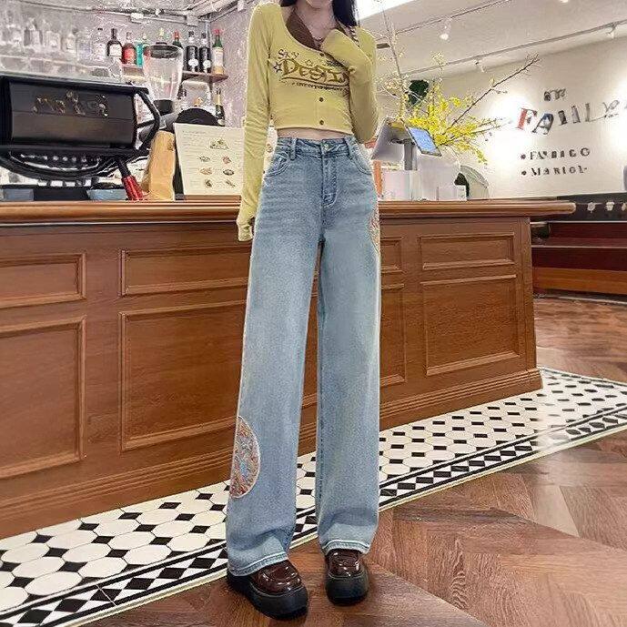 新款女马蹄微喇年裤子休闲秋季薄款2026修身高腰国风显瘦牛仔裤