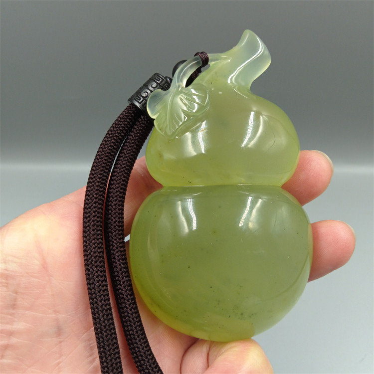 天然玉石岫玉 岫岩玉 水墨葫芦手把件手玩件精雕裸石原石葫芦福禄