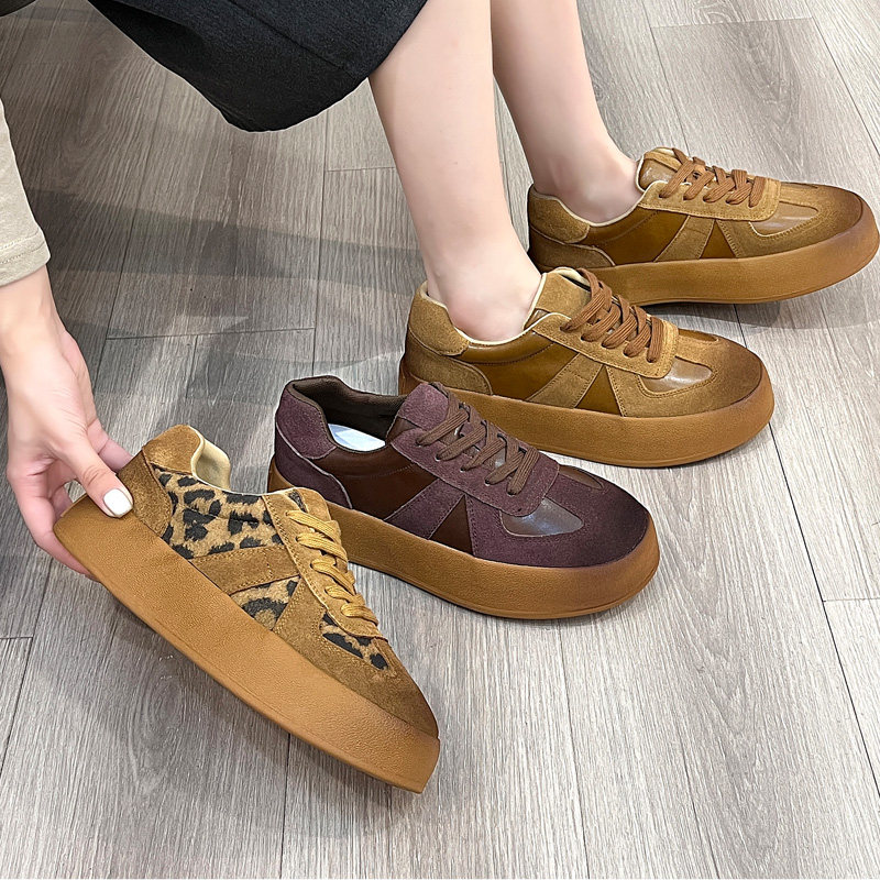 大码女鞋41-43宽胖脚肥2024年新款真皮美拉德风时尚休闲板鞋3286,女鞋,时尚休闲鞋,淘宝优惠券,粉丝福利购,淘宝优惠卷