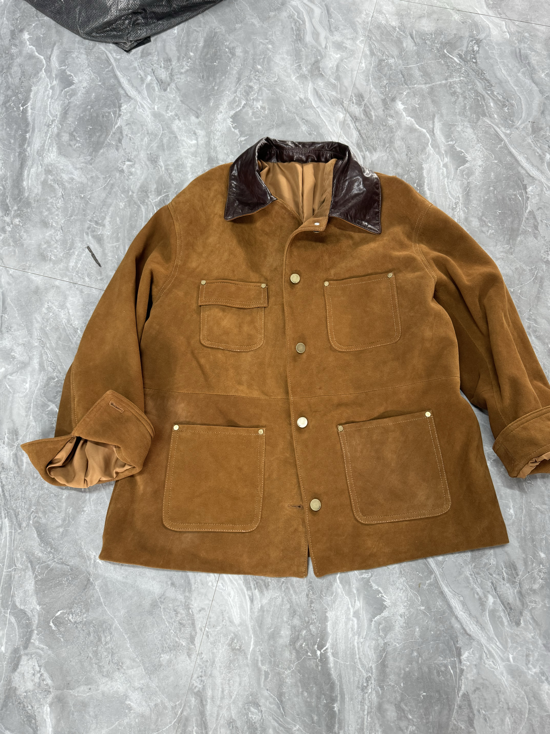 2024秋季新款真皮皮衣外套女翻毛皮高级时尚百搭休闲显瘦绵羊皮