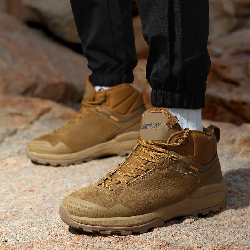 外贸加拿大高端防水防滑耐磨中帮户外徒步登山靴真皮越野作训靴男