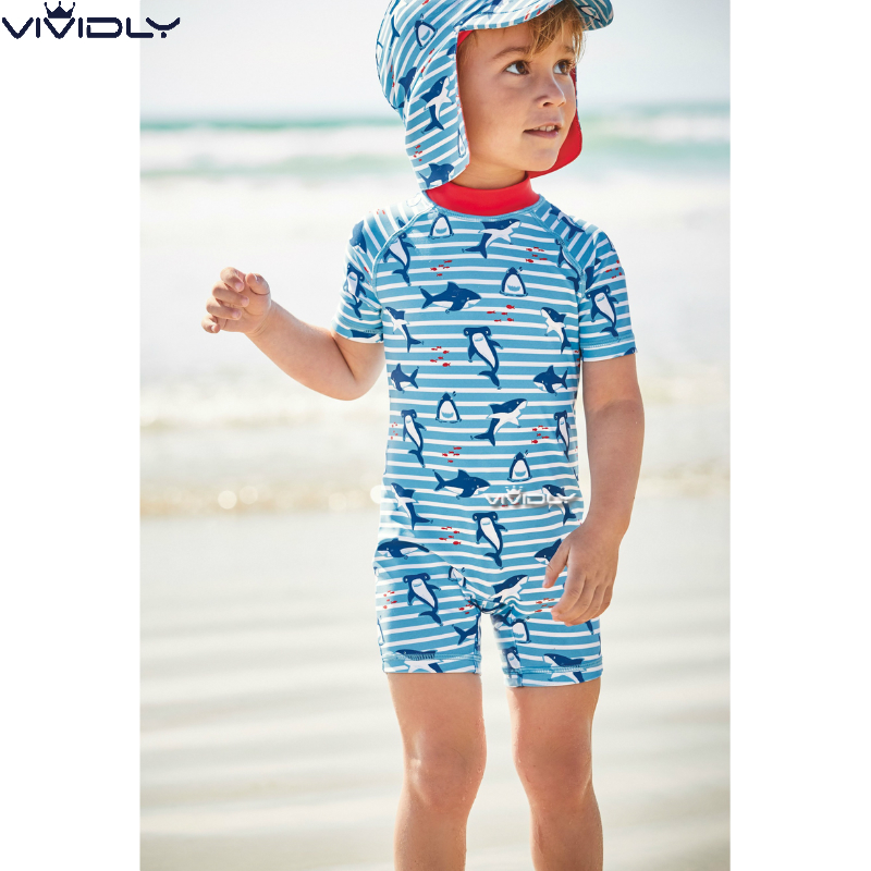 现货儿童鲸鱼连体防晒泳衣