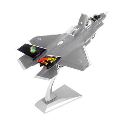 直销L1:72F35合金飞机模型仿真战斗机舰载机航模摆件成品F-35B