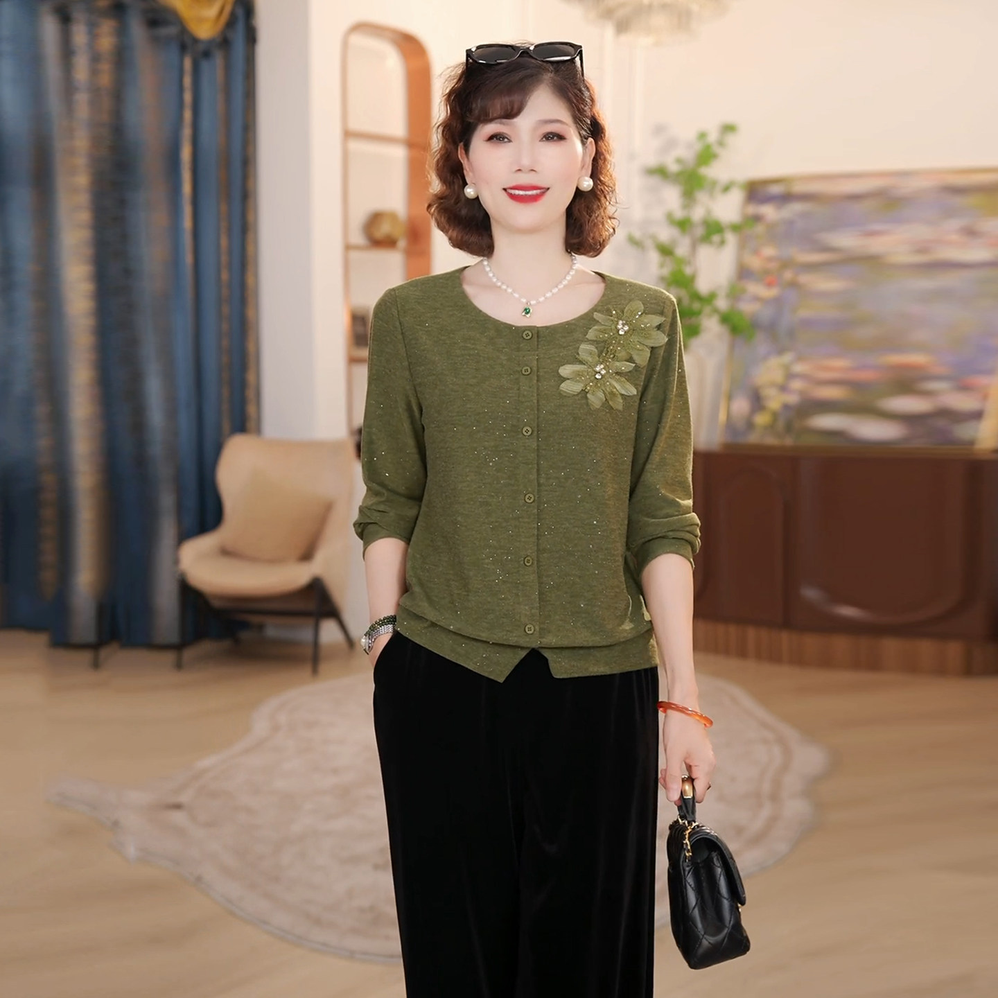 中年妈妈秋装针织小衫宽松上衣