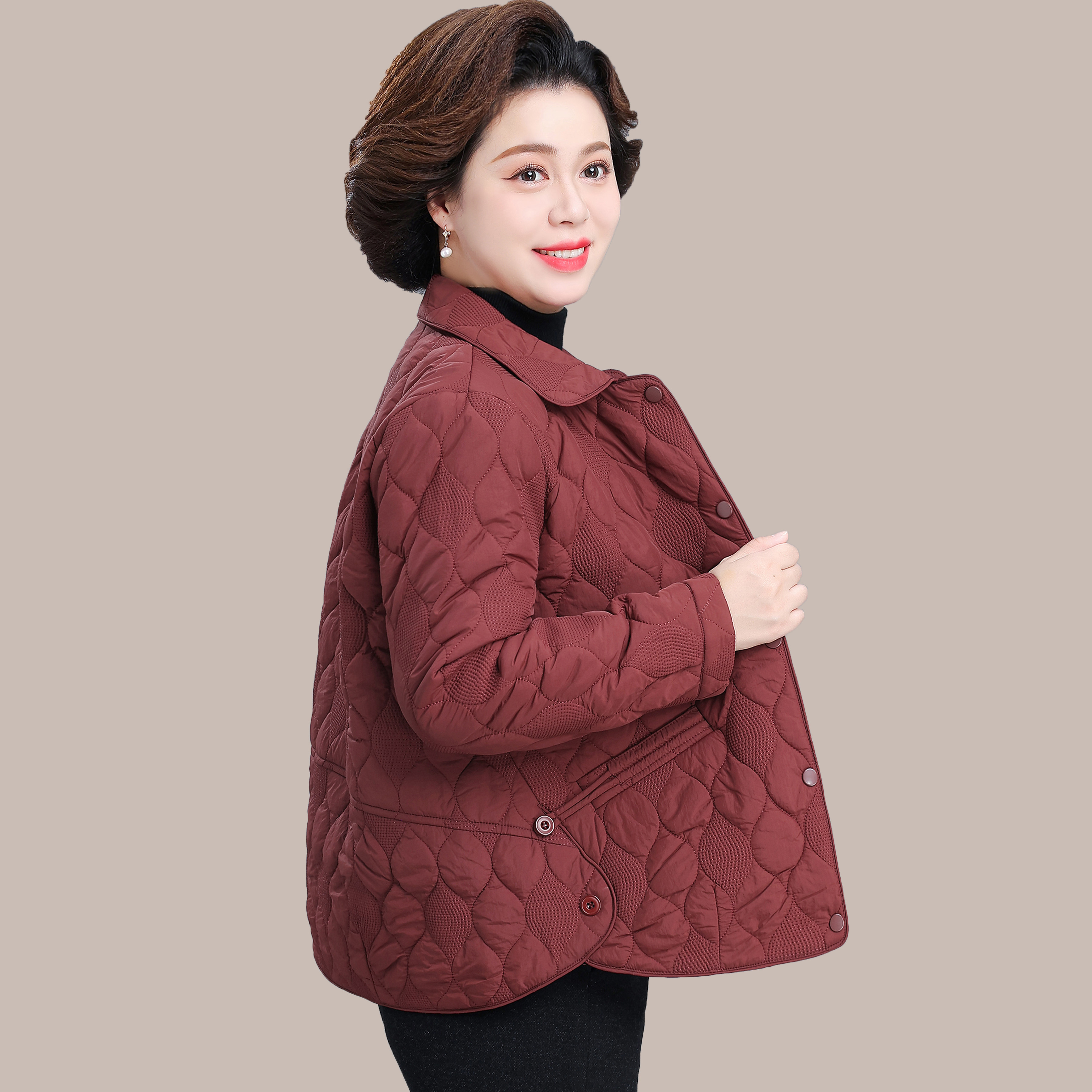 品牌妈妈春秋外套轻便外套