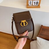 高级感洋气小包包2025小众季 新款 女包流行百搭斜挎包小方包手机包