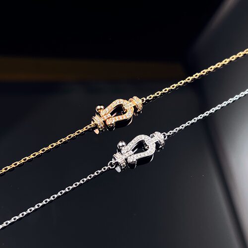 明星同款mini马蹄扣手链18K玫瑰金色手镯手环钻石项链百搭时尚