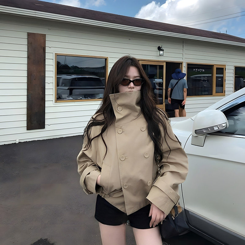 法式复古立领双排扣短外套女秋冬新款高级设计感气质宽松显瘦风衣,女装/女士精品,短外套,淘宝优惠券,粉丝福利购,淘宝优惠卷
